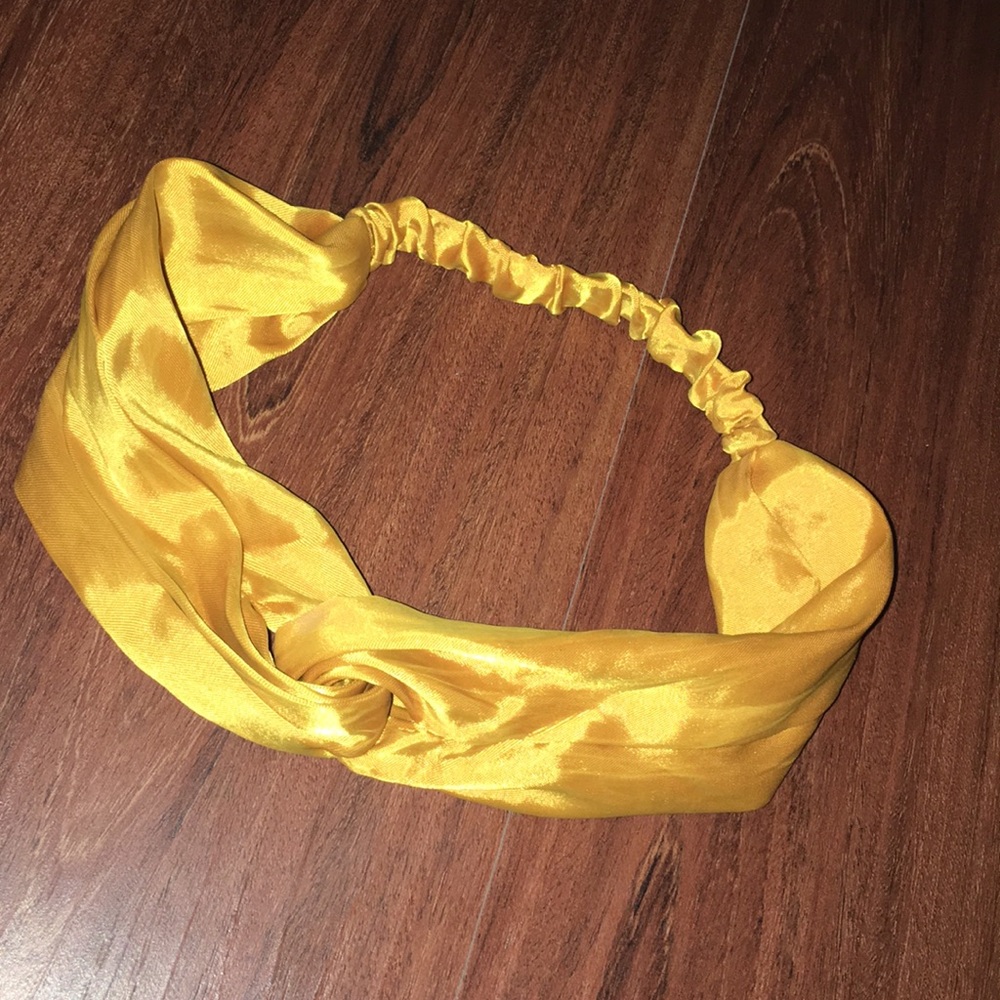 ✨3 for $20 Sale✨H&M Gold Headband